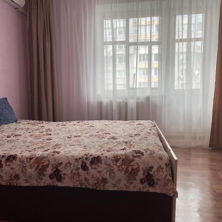 Апартаменты На Гоголя,460 Cerkasî Exterior foto